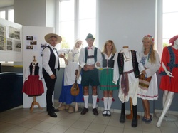Tiroler TanzGruppe (Gérouville)